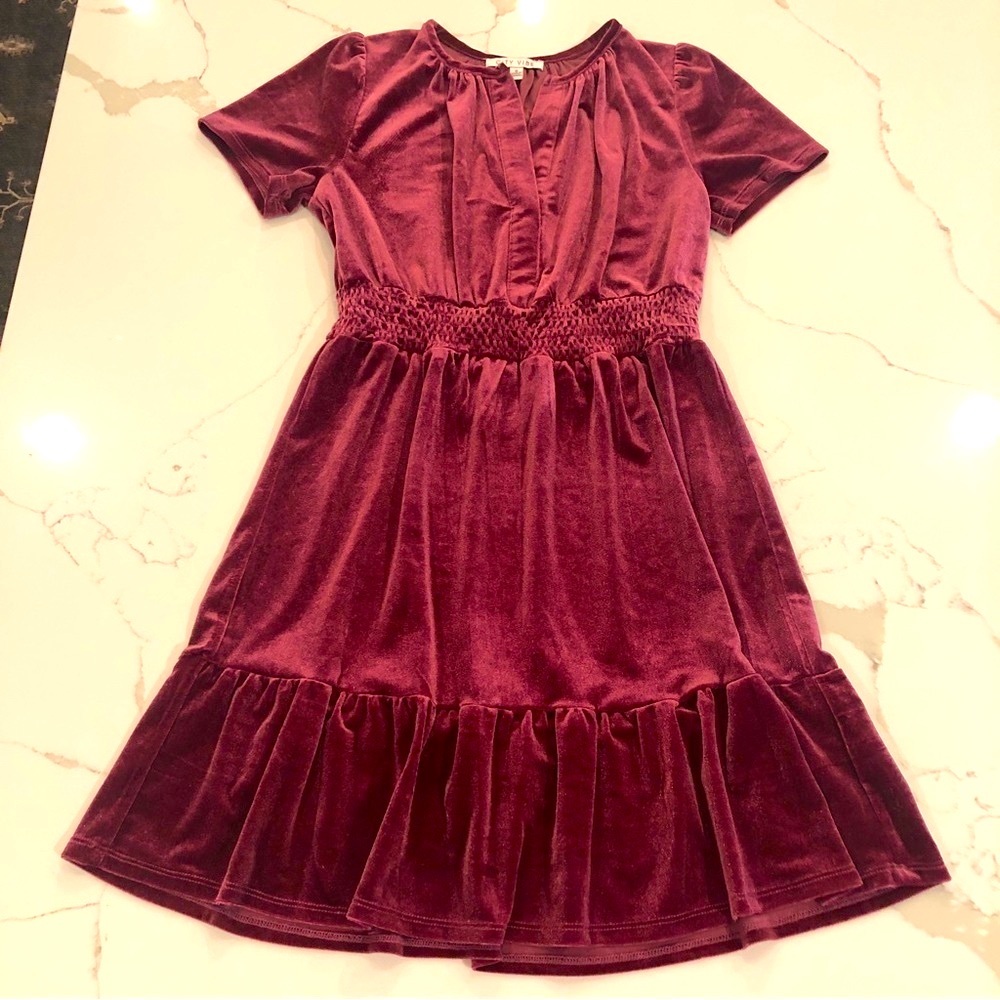 City Vibe Smocked Velvet Mini Dress Size S Pink Rose V-Neck Ruffle Short Sleeve